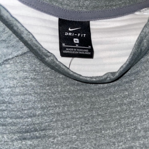 Nike Logo Just Do It pullover quilted sweatshirt M - Picture 2 of 5